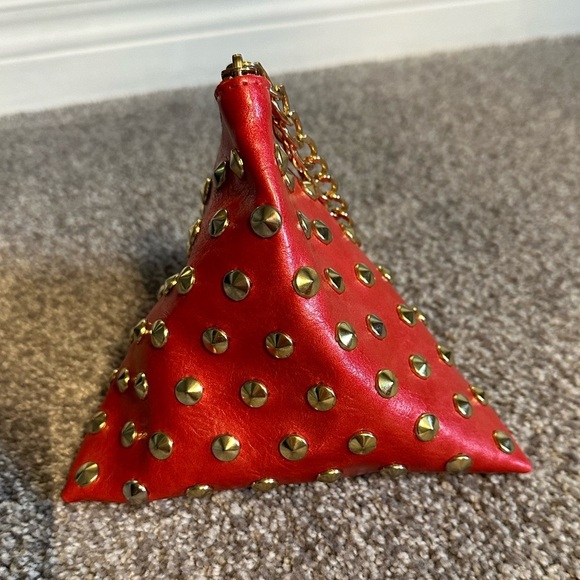 Pyramid studded wristlet - Picture 2 of 4